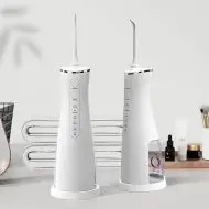 Cordless-Flossers-Oral-Irrigator-IPX7-Waterproof-Rechargeable-Travel-Water-Teeth-Cleaner-2